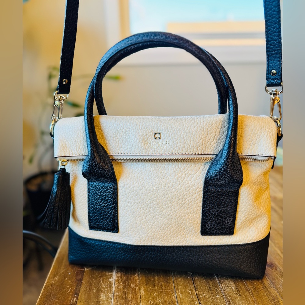 Kate Spade Brand Crossbody Black Beige Leather Tassel Designer Bag - Picture 12 of 15
